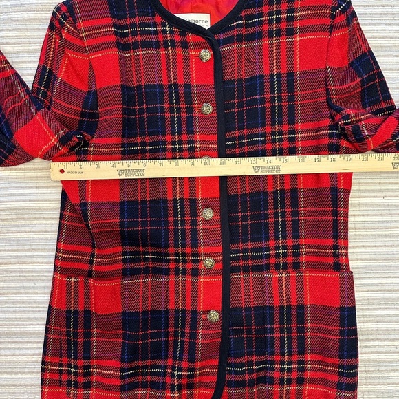 Liz Claiborne Collection Red Wool Plaid Collarless Blazer Vintage, Size 10 - Picture 4 of 11